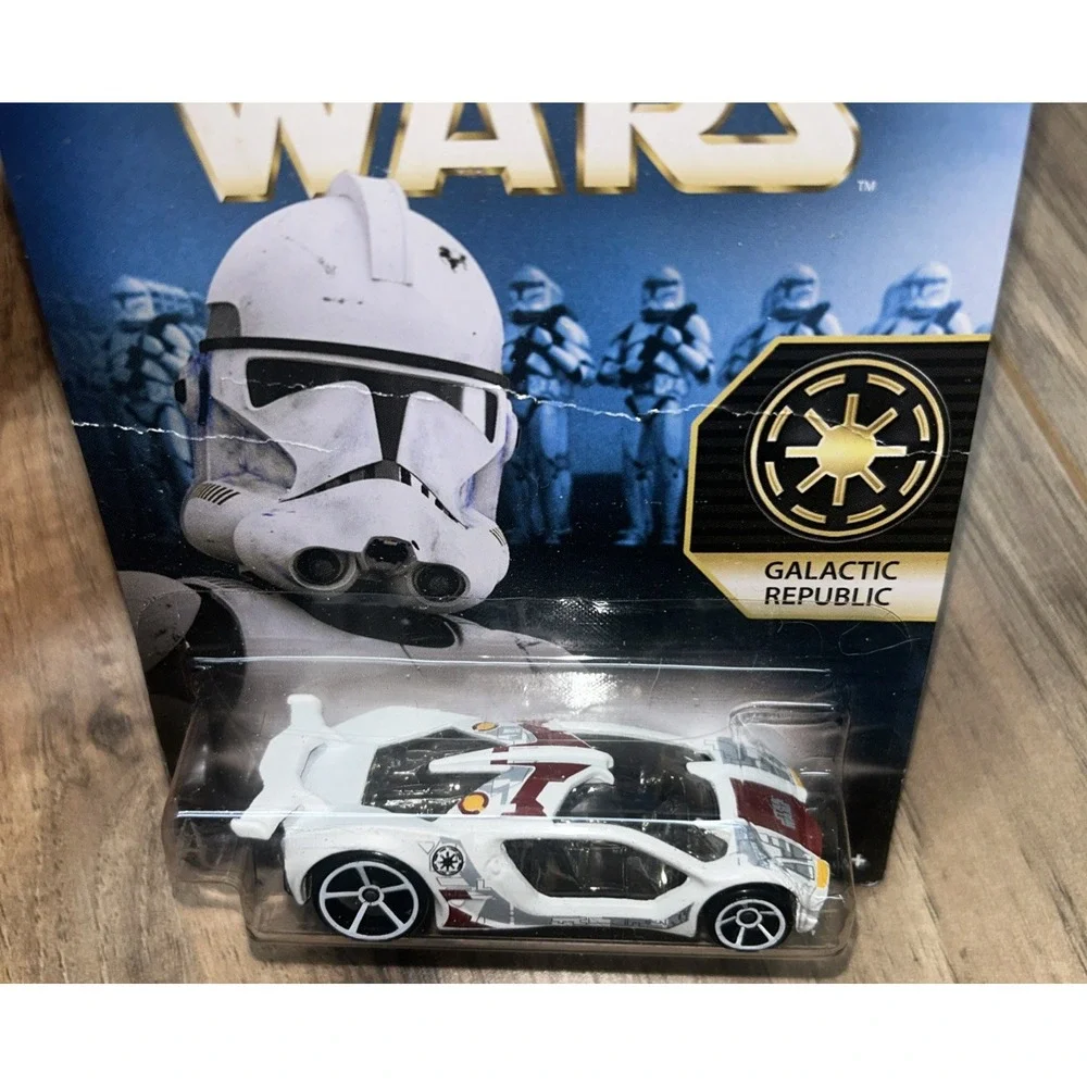 Hot Wheels Star Wars Impavido 1 Galactic Republic Diecast Car Mattel 2015‎ NEW!